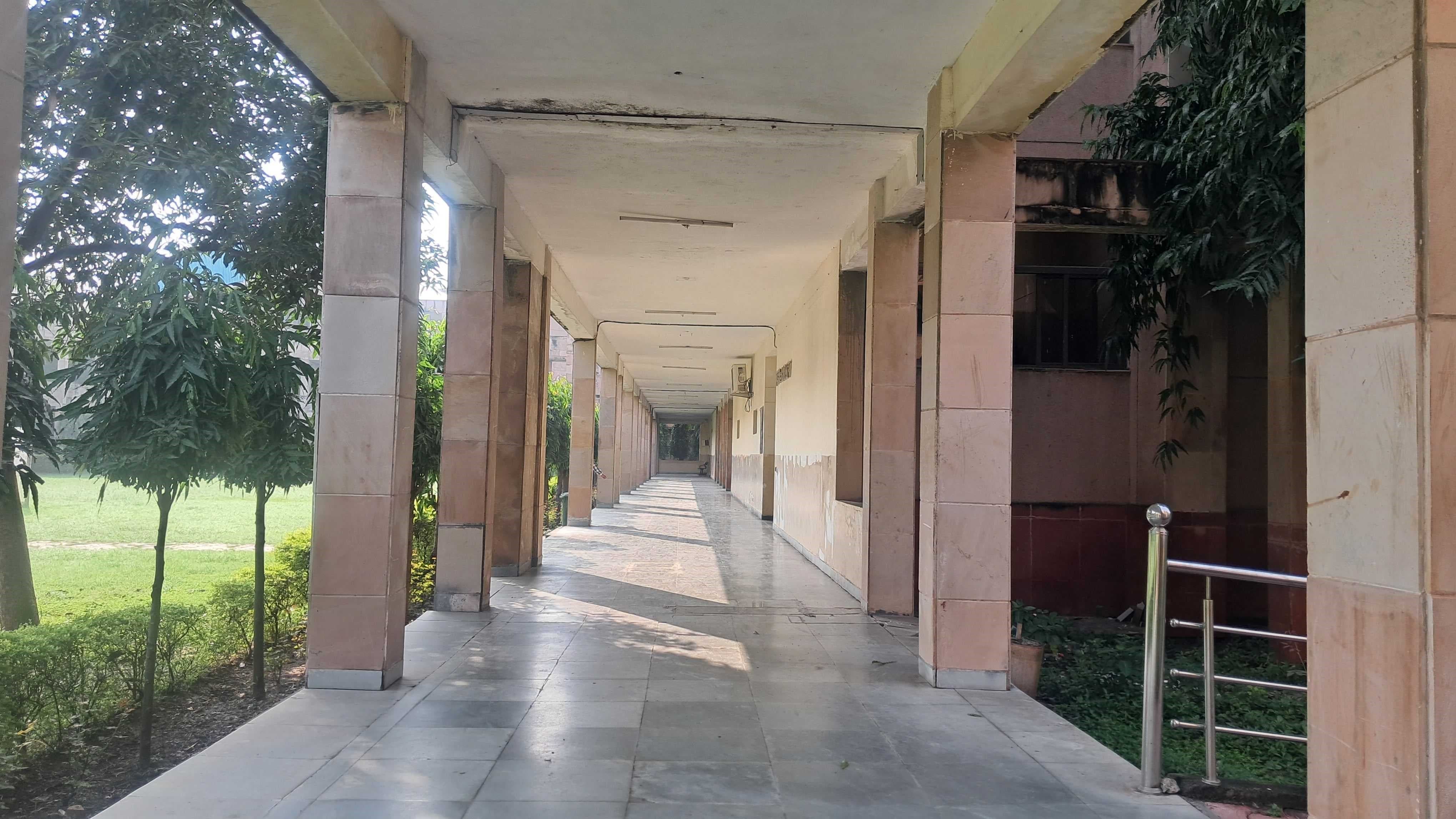 IIITM Gwalior Academic Building photo 29